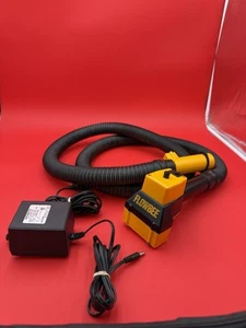 Flowbee Präzisions-Haarschneidesystem mit Netzteil **ohne Aufsätze** getestet - Bild 1 von 7
