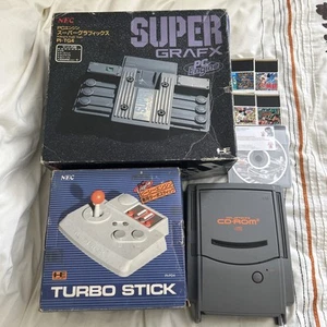 Consola Pc Engine Super Grafx Super CDROM 2 V3 Turbo Stick Joystick Juegos en Caja - Imagen 1 de 24