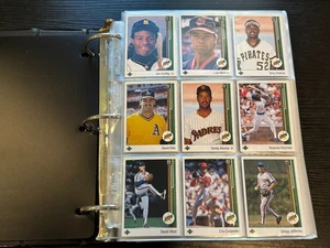 Upper Deck Baseball 1989 set completo in raccoglitore 1-800, Ken Griffey Jr. *SEWALL* - Foto 1 di 6