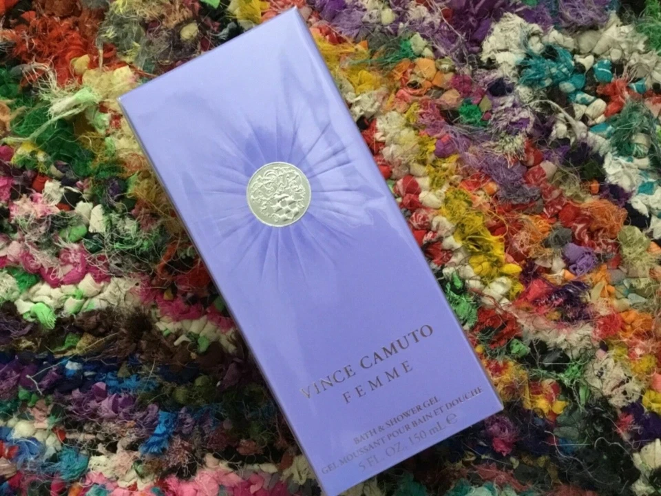 Gel de banho e banho Vince Camuto feminino ~ 5 oz lacrado na caixa - Imagem 1 de 1