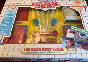 Vintage 1988 Hasbro Now You're Cooking Playset Hip Dips 'N Party Tidbits - Picture 1 of 10