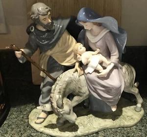 Classic Treasures Porcelain Collectable Joseph, Mary And Baby Jesus Sculpture - Picture 1 of 14