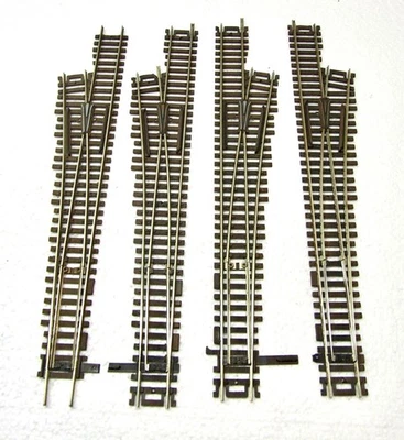 Lot of 4 HO Atlas Code 100 Nickel Silver #6 Switches: 2 RH, 2 LH - Image 1 of 4