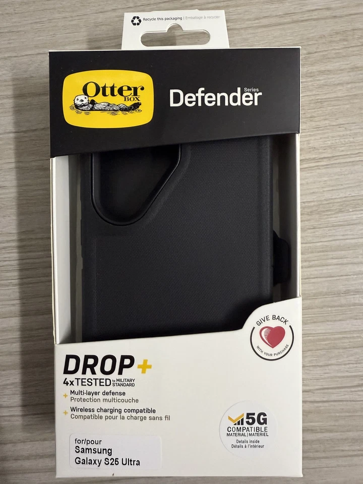 OtterBox Samsung Galaxy S25 Ultra Defender Series Case includes holster clip - Image 1 of 1