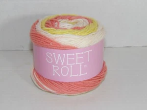 Eine Rolle Premier Yarns Sweet Roll Garn Citrus Pop 1047-37 245 Yards. - Bild 1 von 4