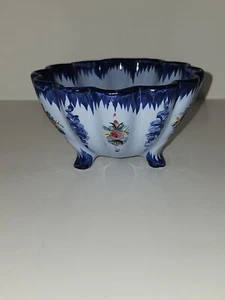 Vestal Alcobaca Portugal Pottery Footed Blue Bowl #565 Hand Painted Floral 5"x3" - Picture 1 of 9