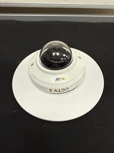 AXIS M3046-V PoE Mini Dome Network Camera's Surveillance Security Network Camera - Picture 1 of 7