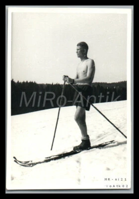 Foto, policía de Baden, entrenamiento duro de la policía, esquí en calzoncill... - Imagen 1 de 2