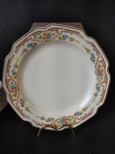 Vintage Mount Clemens 1930's Mildred Pattern 9.25" Dinner Plate - Picture 1 of 9