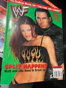 WWF WWE Magazine JANUARY 2002 Lita Matt Hardy - Picture 1 of 4