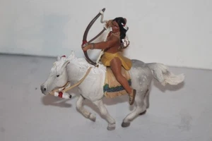 Schleich Indianer Sioux Krieger auf Pferd 2 Stück Figur Bogenjäger 2005 Figur - Bild 1 von 3