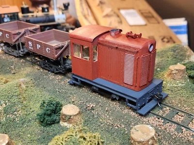 On30 Freelance "Davenport" Switcher Kit 3D Printed With Cab Interior Details - Image 1 of 4