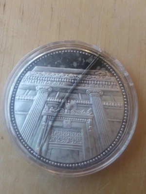 Wilmington Trust Johnson Matthey JM 1 troy oz .999 plata fina arte redondo Foto 1 de 3