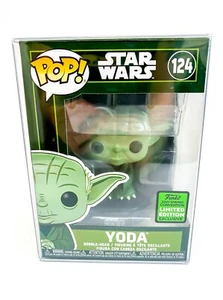 Star Wars – Yoda Green ECCC 2021 Ltd Ed Funko Bobble-Head 124 with Protector - Picture 1 of 4