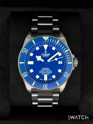Tudor Pelagos 2025 42 mm 25600 TB esfera azul titanio Foto 1 de 4