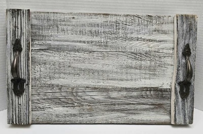 Bandeja decorativa rústica de madera de granero recuperada gris y blanca... Foto 1 de 4