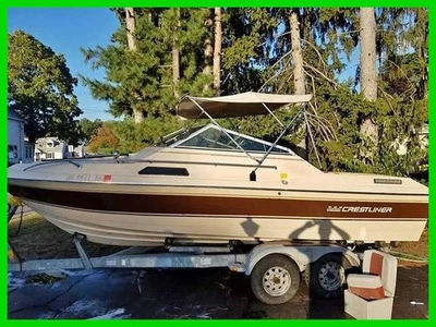 1987 Crestliner 20’ Crusader C205 Cuddy Cabin Boat MerCruiser 165HP Inboard 1  - Image 1 of 4