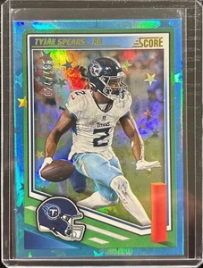 2025 Score Football Tyjae Spears #46 "Stars" Inserto #'D 24/499 - Imagen 1 de 2