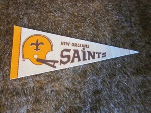 New Orleans Saints Vintage 1980's 9-Inch Felt 2 Bar Football Mini-Pennant - Picture 1 of 1