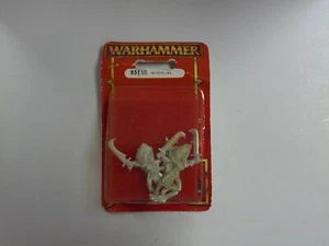 Witch Elves 8513B Warhammer Fantasy Battles Pewter on Original Blistercard - Picture 1 of 2