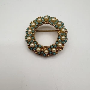 Ciner Brooch Circle Faux Turquoise And Pearl Beads Gold Metal Tone - Picture 1 of 8