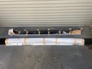 GENUINE Holden Monaro CV8 2002 side skirts - Picture 1 of 10