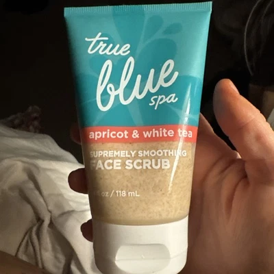 Bath & Body Works True Blue Spa Apricot & White Tea Smoothing Face Scrub 4oz New - Image 1 of 4