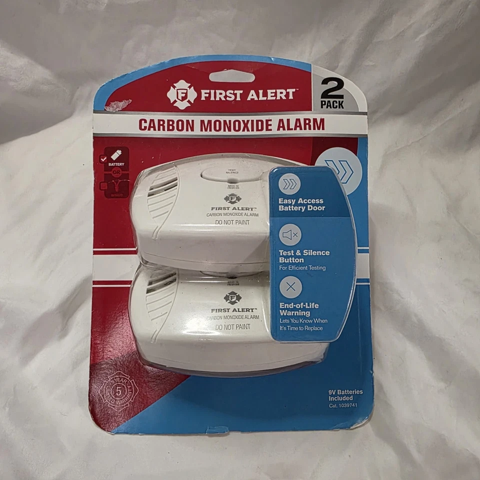 First Alert 1042411 Battery Back-up Electrochemical Carbon Monoxide Detector