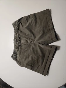 Chubbies Originals Men's Size Medium Elastic Shorts 5 Inch Inseam Olive Khaki - Picture 1 of 6
