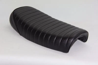 Suzuki GT750 Water Buffalo 1972-1977 motorcycle seat saddle CODE: T5217 - Image 1 of 4