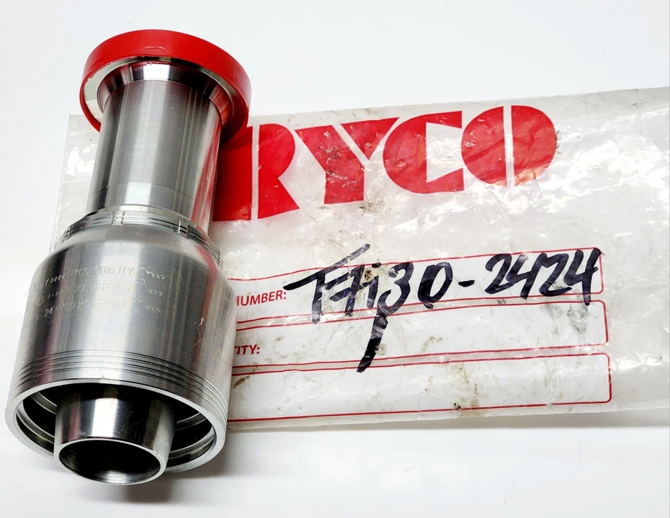 RYCO T7130-2424 One Piece Crimp 1 1/2" Hose X 1 1/2" Code 61 Flange - Image 1 of 4