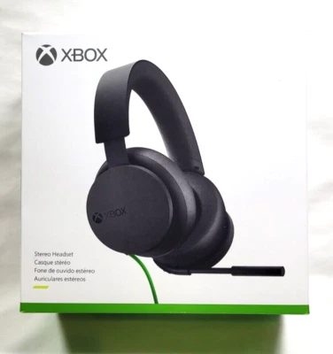 Microsoft Xbox Wired Stereo Headset for Xbox Series X/S Xbox One and Win 10 - Image 1 of 4
