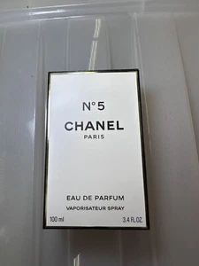 CHANEL No 5 Eau de Parfum Vaporisateur Spray (35 ml/1.2 oz) older formula - Picture 1 of 4