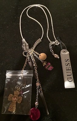 GUESS Collar Serpiente Plata Magenta Dije Corazón Cruz Cuentas Regalo San Valentín Foto 1 de 4