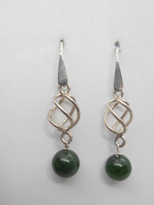 Orecchini Pendenti in Giada Naturale e Argento 925 - Pietra Dura Verde - Immagine 1 di 4