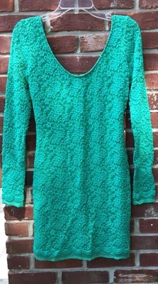 Vestido Backstage Australia Encaje Manga Larga AM a PM Envidia Color Verde M $143 Foto 1 de 4