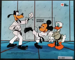 DD654 Antigua & Barbuda MNH Disney Cartoni Animati Animazione Topolino Karate Sport - Foto 1 di 6