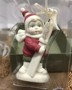 Department 56 Simple Traditions 2002 Holly Lane Ornament Ready for the Slopes - Picture 1 of 7