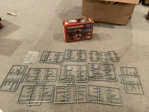 Warhammer Bretonnian Bowmen - Picture 1 of 4