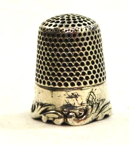Antique Scroll Border Sterling Silver Size 7 Thimble Cover