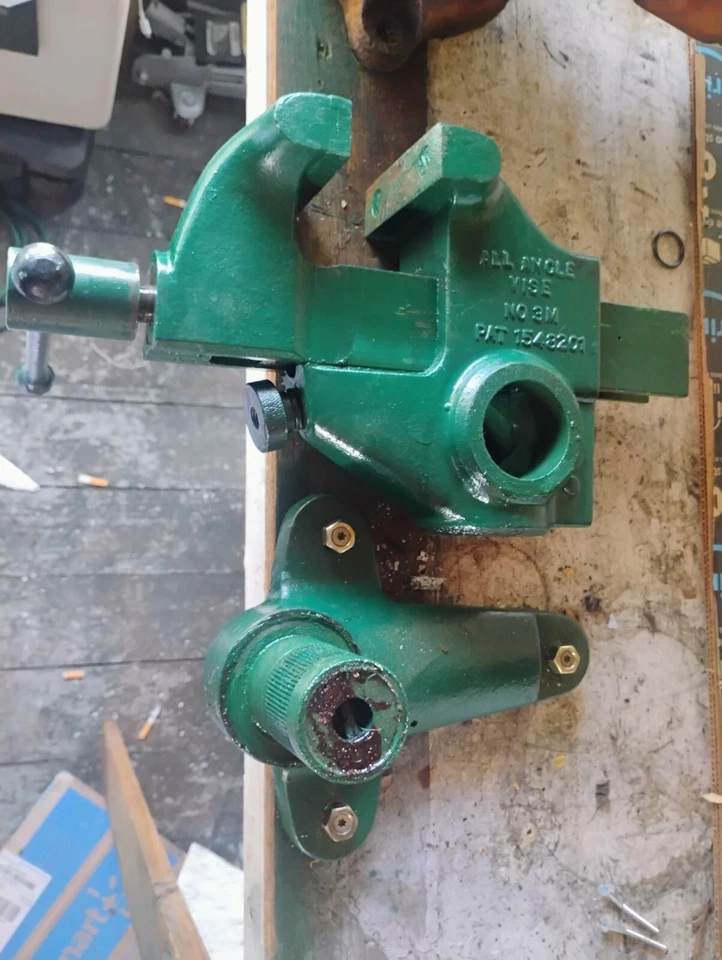 👀SOLO UNO QUE ENCONTRARÁS🔥1925🔥Fray Mershon todo ángulo 3m tornillo de banco vintage  Foto 1 de 4