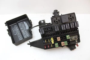 03-05 Dodge Neon Fuse Box Junction OEM 04794076AB Module - Picture 1 of 6