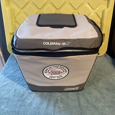 Enfriador de viaje suave Coors Light Coleman plateado. Nuevo aislado 🍺🍺 Foto 1 de 4