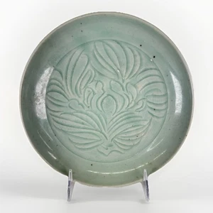 Stunning Chinese Longquan Celadon Lotus Flower Dish Ming Style Qing Dynasty 1800 - Picture 1 of 18