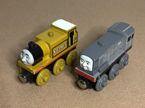 Thomas & Friends Train Wooden Railway 2003 DENNIS & STEPNEY Engine Lot (2) Cover
