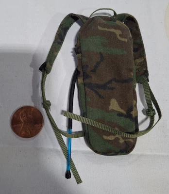 Dragon 1/6 Modern Military USA Woodland Camo Camel Back for 12" Figures JM-52 - Image 1 of 2