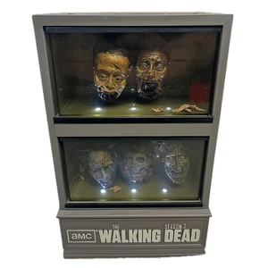 The Walking Dead Season 3 Limited Edition Blu Ray 5 Disc & Zombie Head Fish Tank - Picture 1 of 24