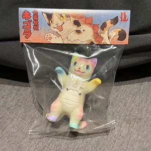 Negora Carousel Ver.2 Soft Vinyl Figur Glow-in-the-dark Konatsuya Konatsu - Bild 1 von 2
