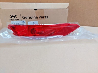 Hyundai Tucson Mk2 Rear Bumper Left Fog Light Lamp 92405D3100 2015-2019 Genuine - Image 1 of 4