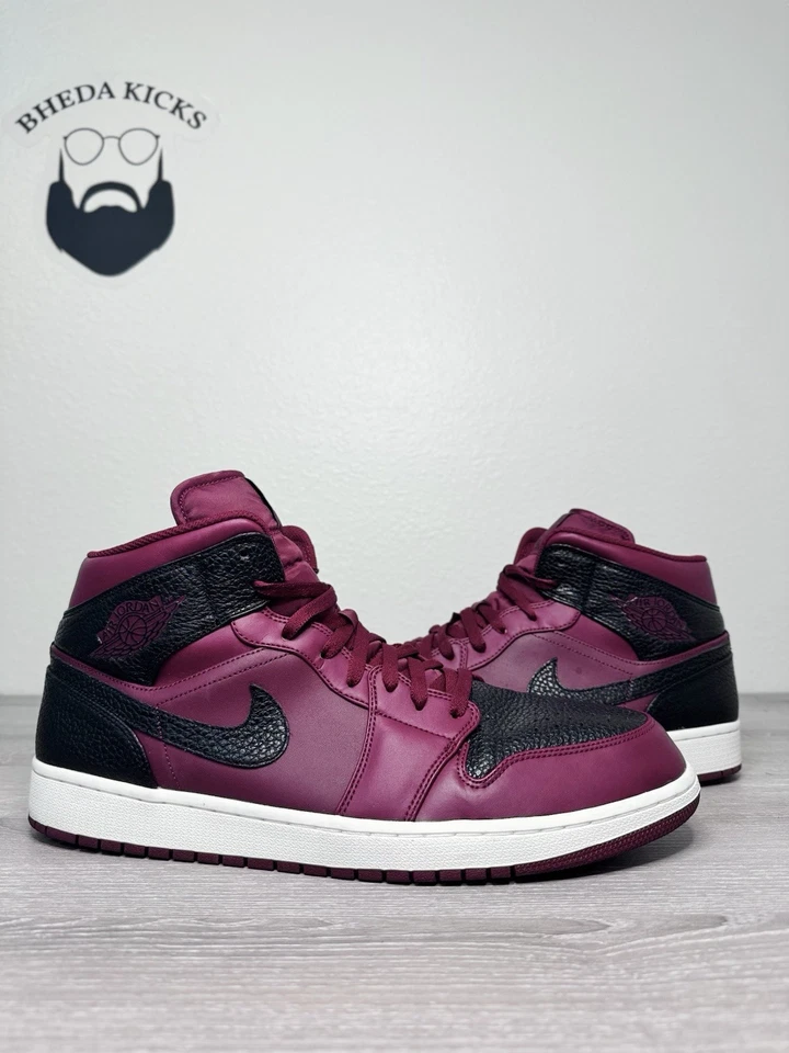 Talla 16 - Air Jordan 1 Mid 'Reverse Banned' 554724-601 Usado Auténtico Foto 1 de 4